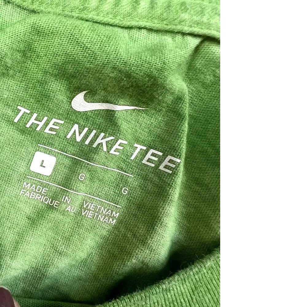 Nike Short Sleeve Green Crew T-Shirt, Men's size L